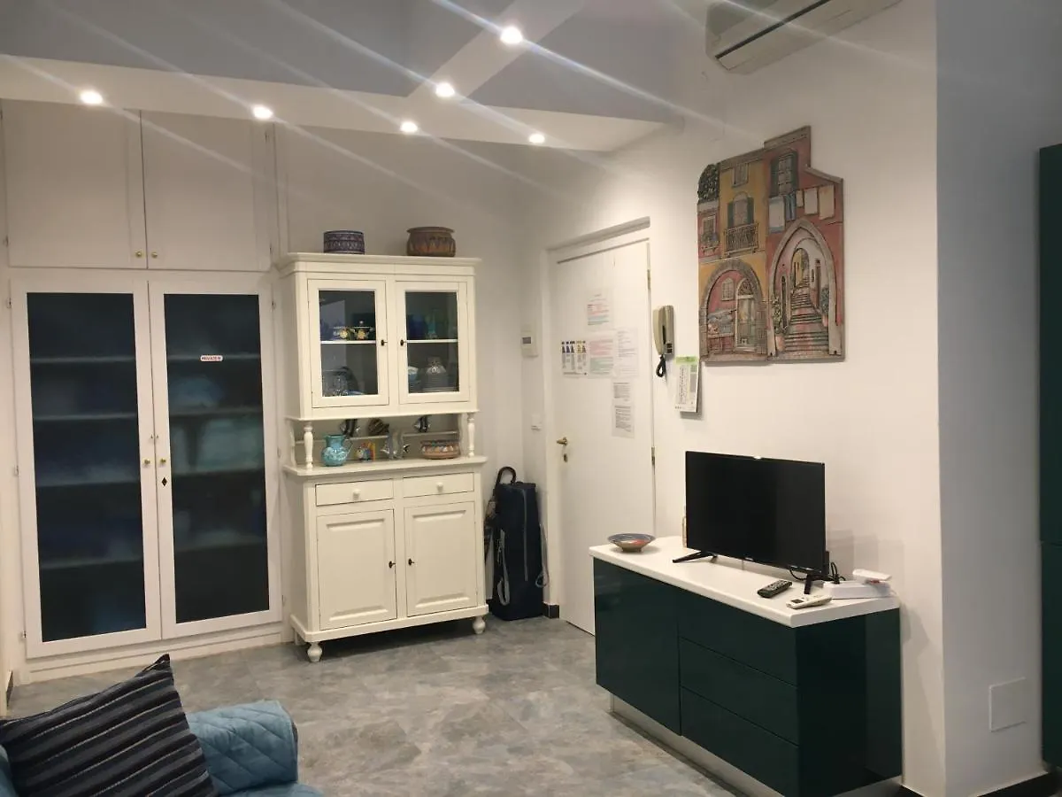 Apartment Bilocale Alle 5 Terre Monterosso 200M From The Beach Monterosso al Mare