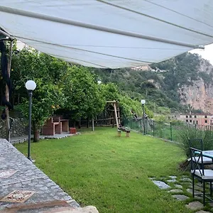 villa-pricitella.hotels-amalfi.com/